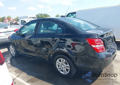 2017 Chevrolet Sonic Ls Auto z USA, uszkodzony, nr VIN 1G1JB5SH3H4110830